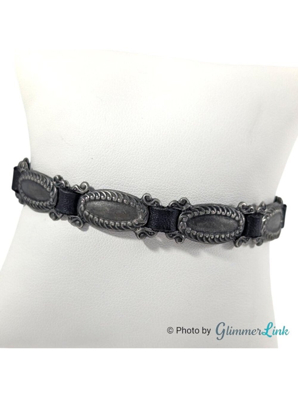 Vintage Western Concho Link Bracelet Black Leather Silver Tone 7 Inch